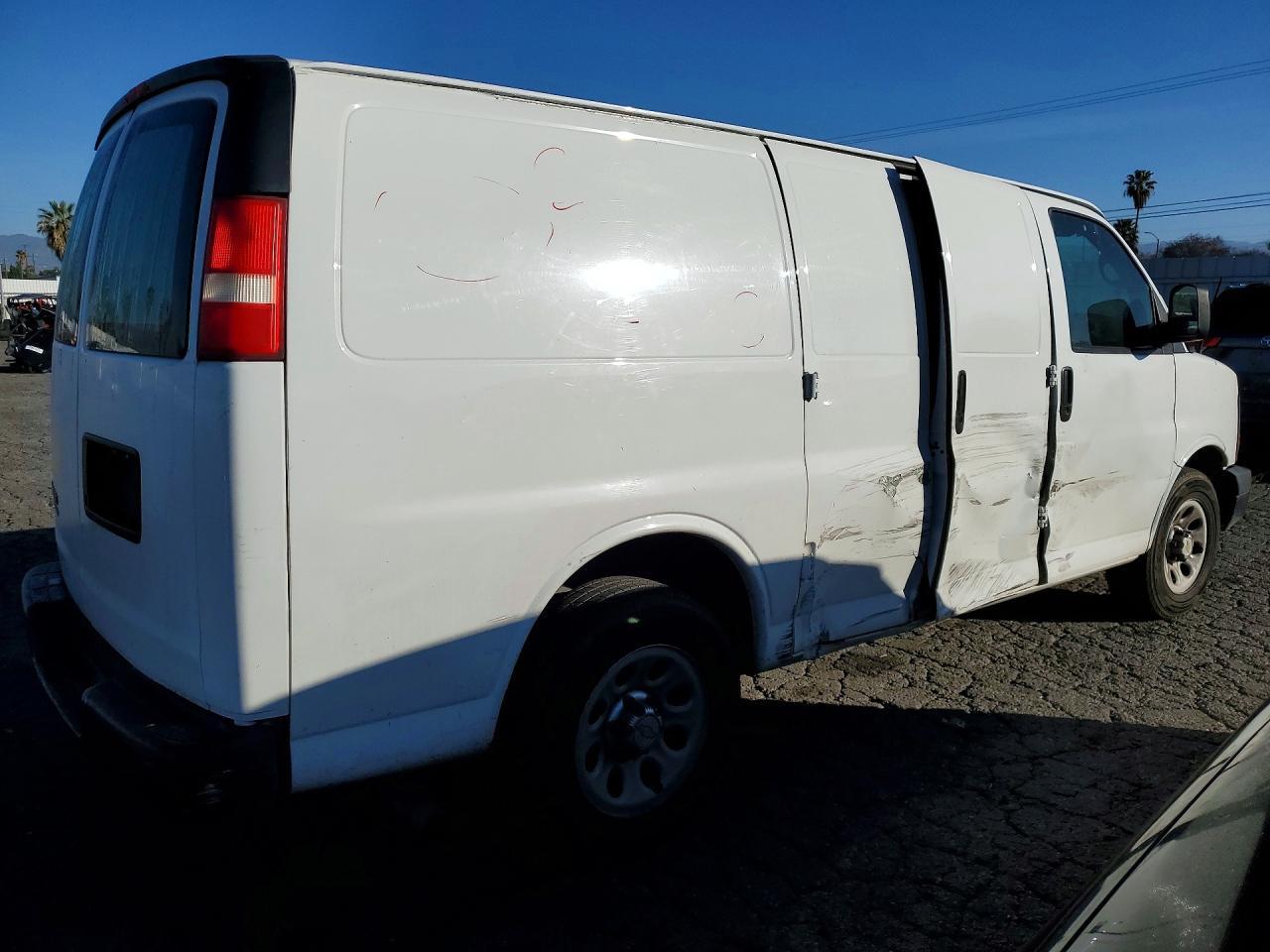 2013 Chevrolet Express 1500 Cargo Delivery Van