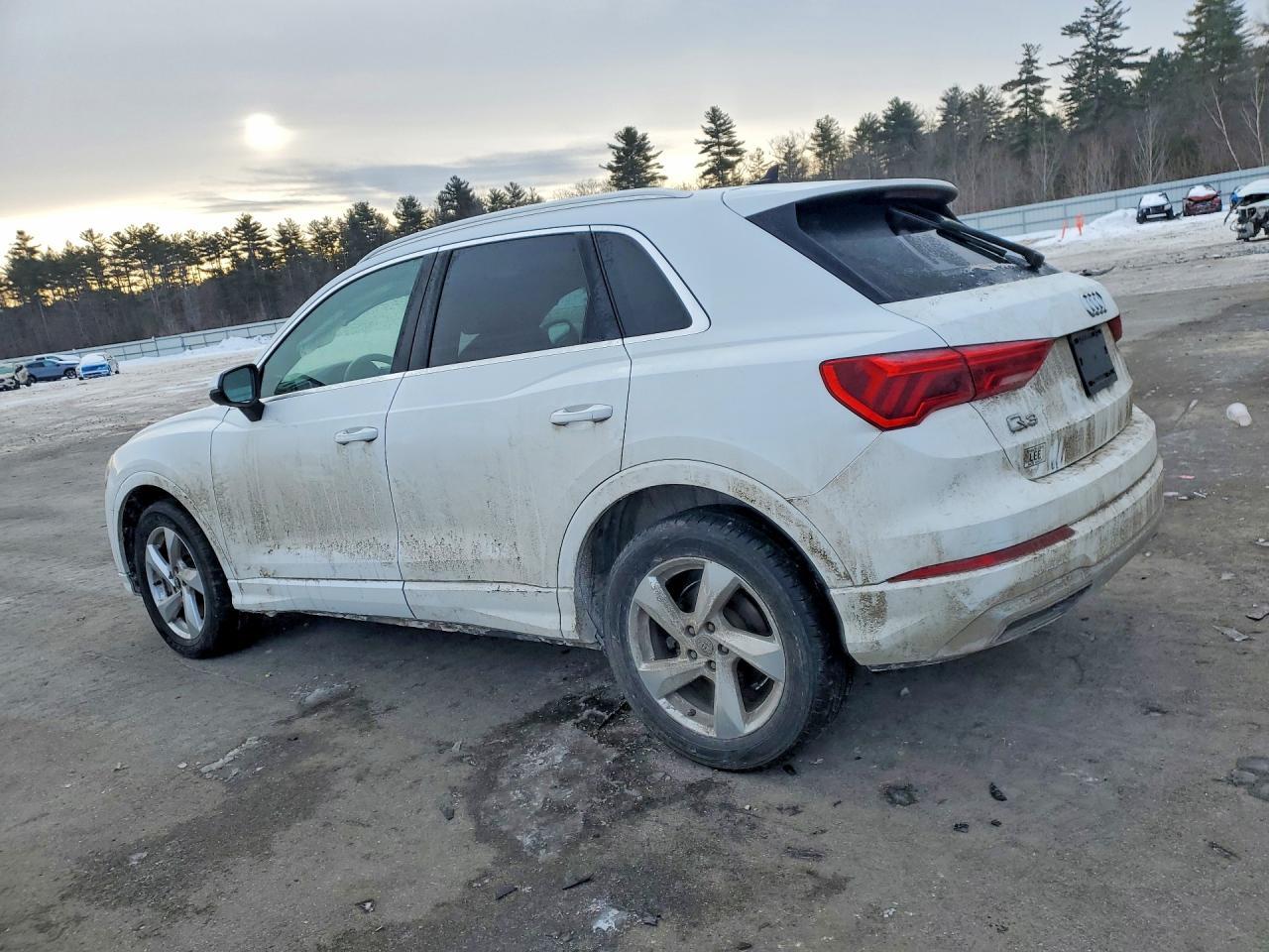 2021 Audi Q3 Premium 40