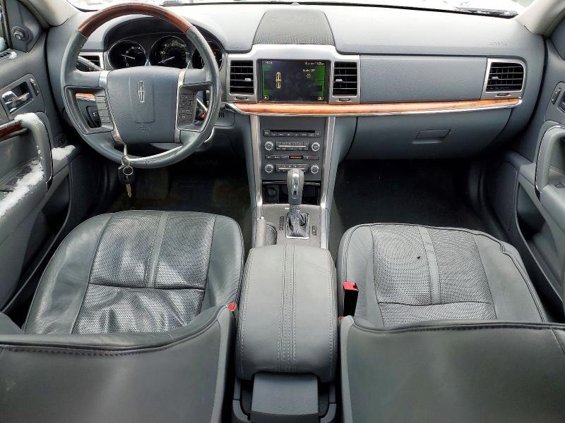 2010 Lincoln Townhouse MKZ