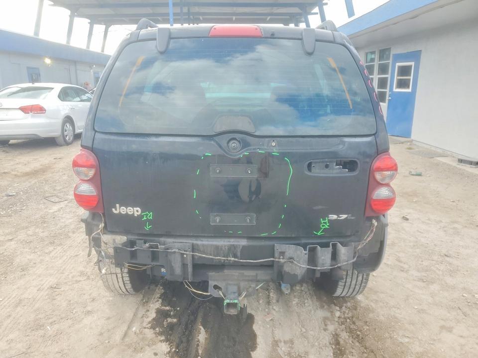 2005 Jeep Liberty Sport