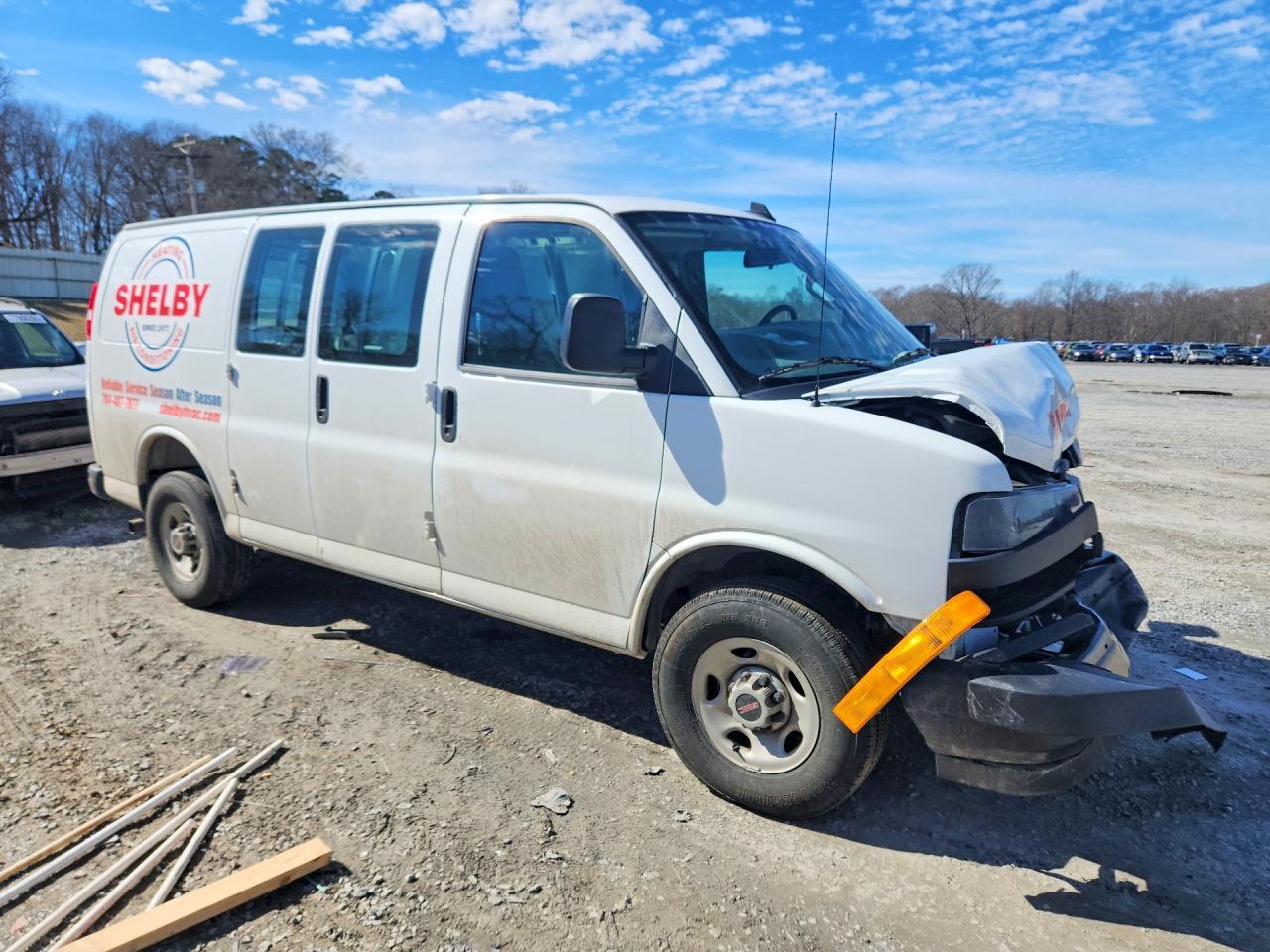 2025 GMC Savana 2500 Cargo Delivery Van