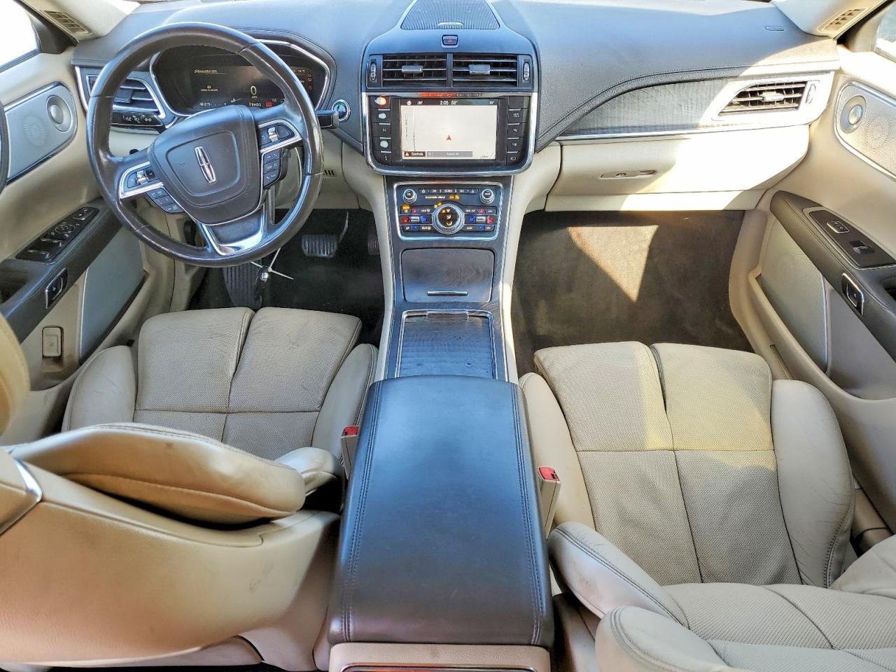 2017 Lincoln Continental Reserve