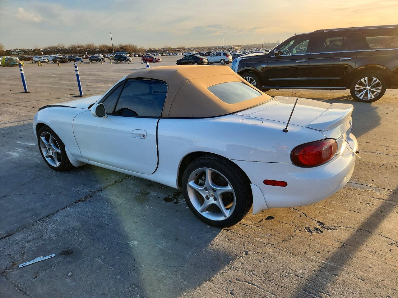 2003 Mazda Mx-5 Miata Base