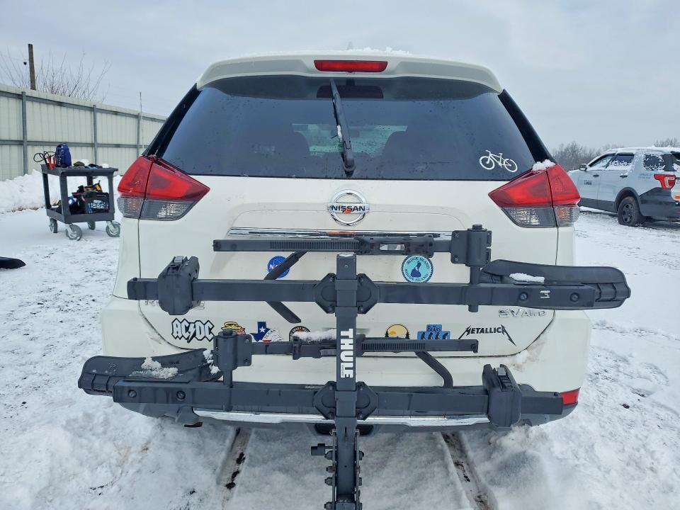 2018 Nissan Rogue sv