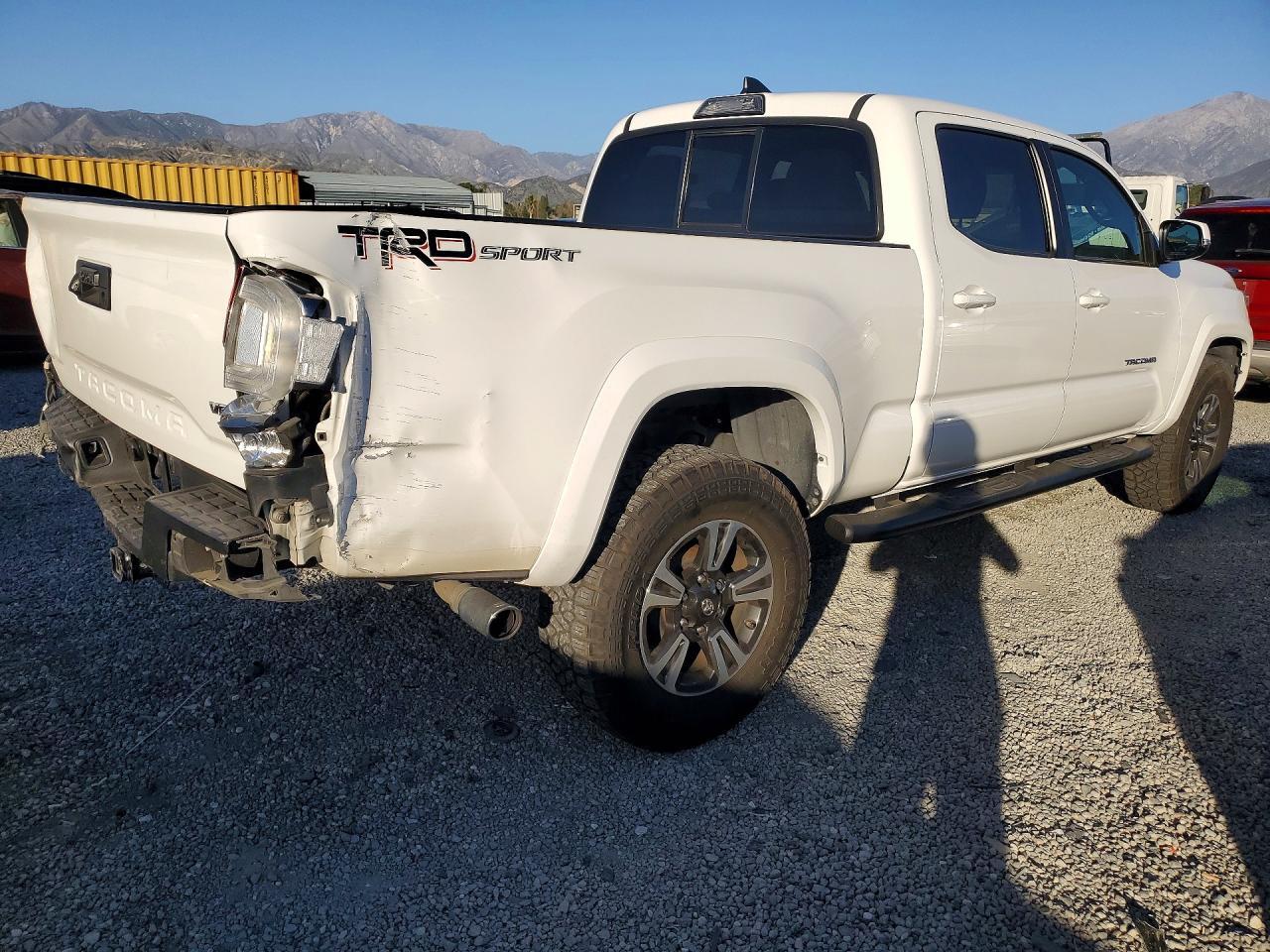 2016 Toyota Tacoma Double cab