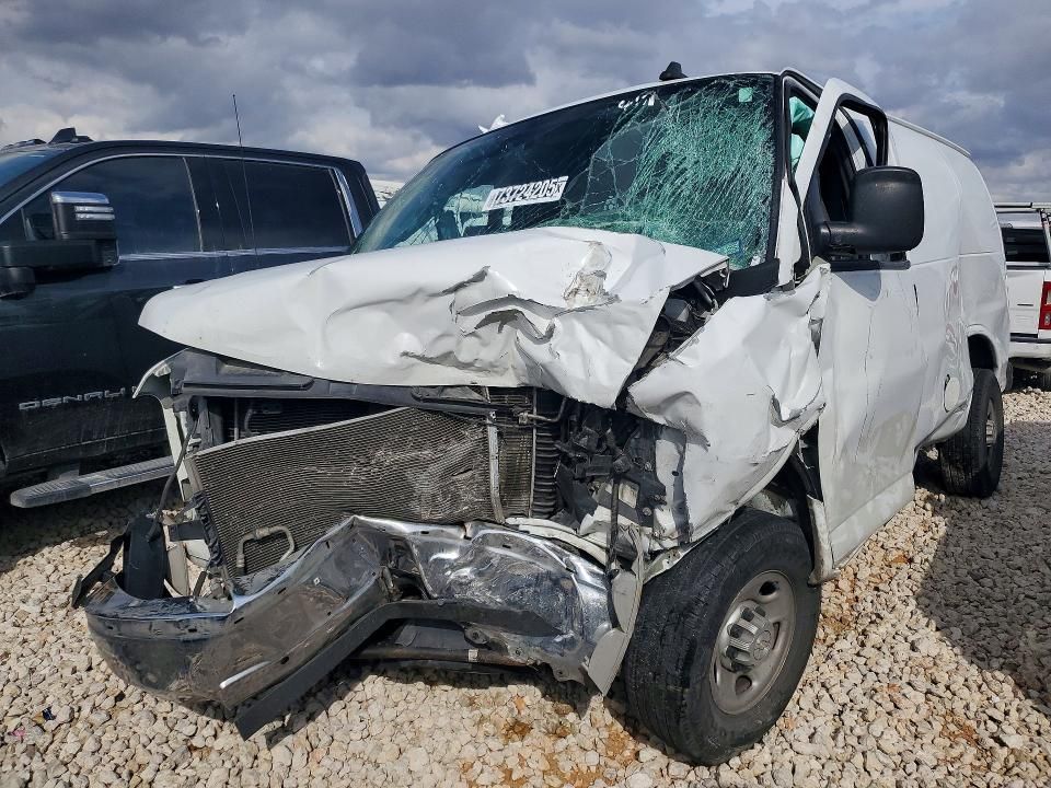 2021 Chevrolet Express G2500