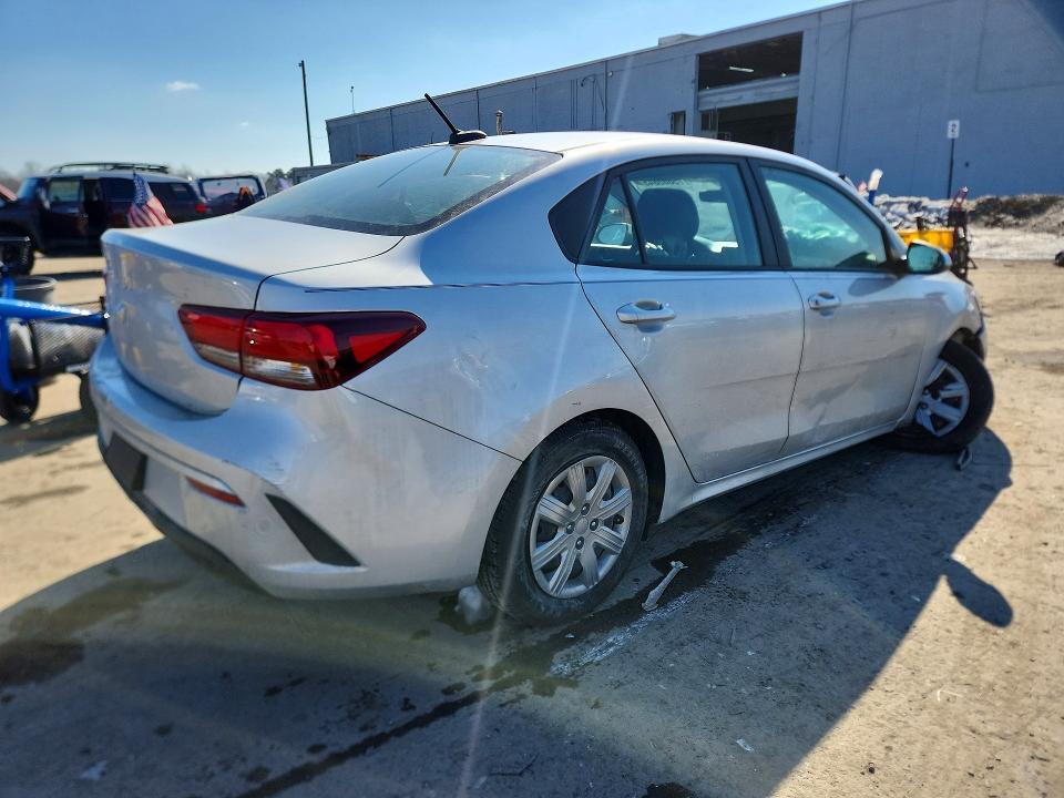 2023 KIA Rio lx