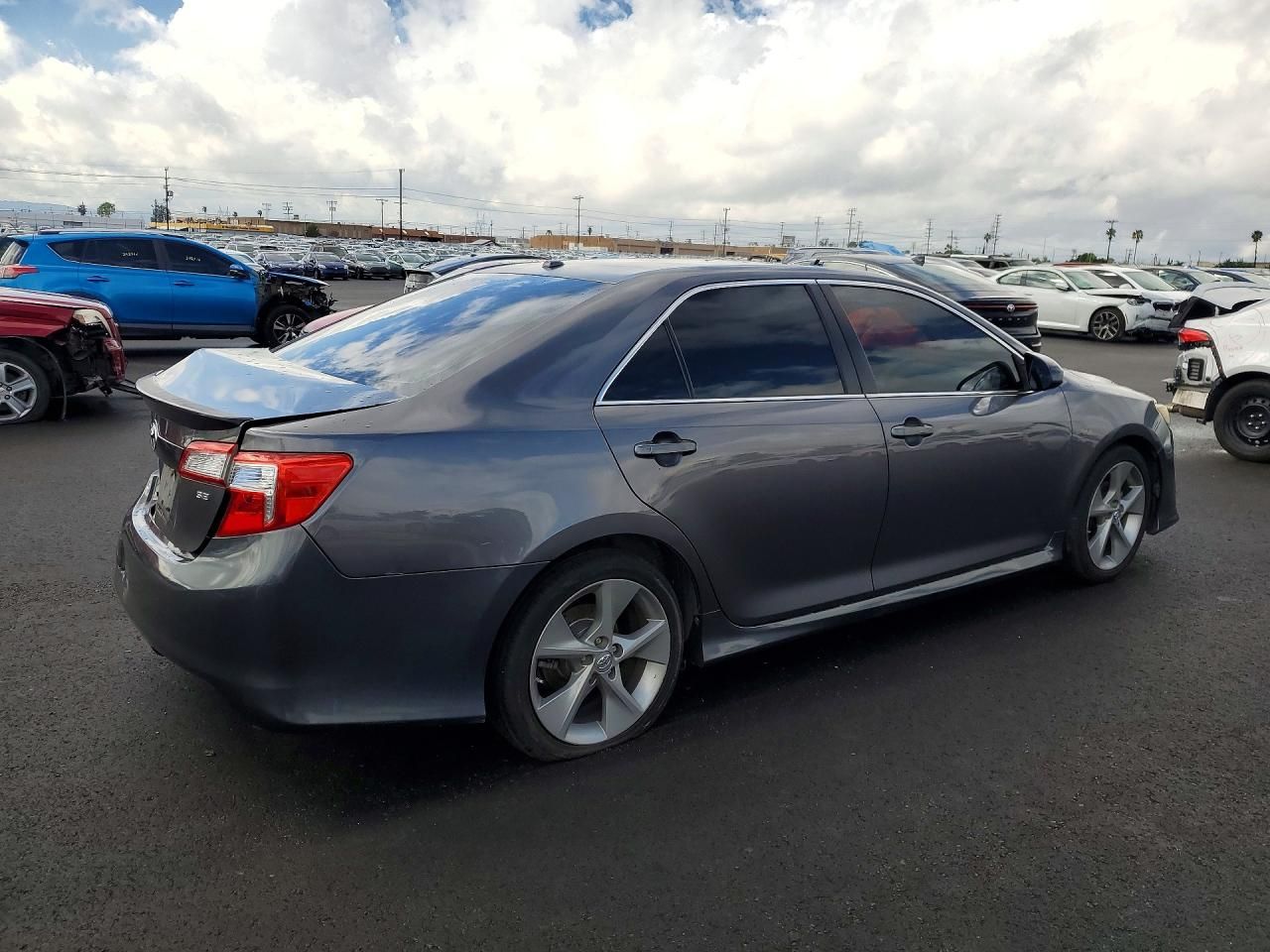 2014 Toyota Camry se