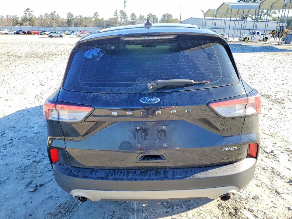 2021 Ford Escape s