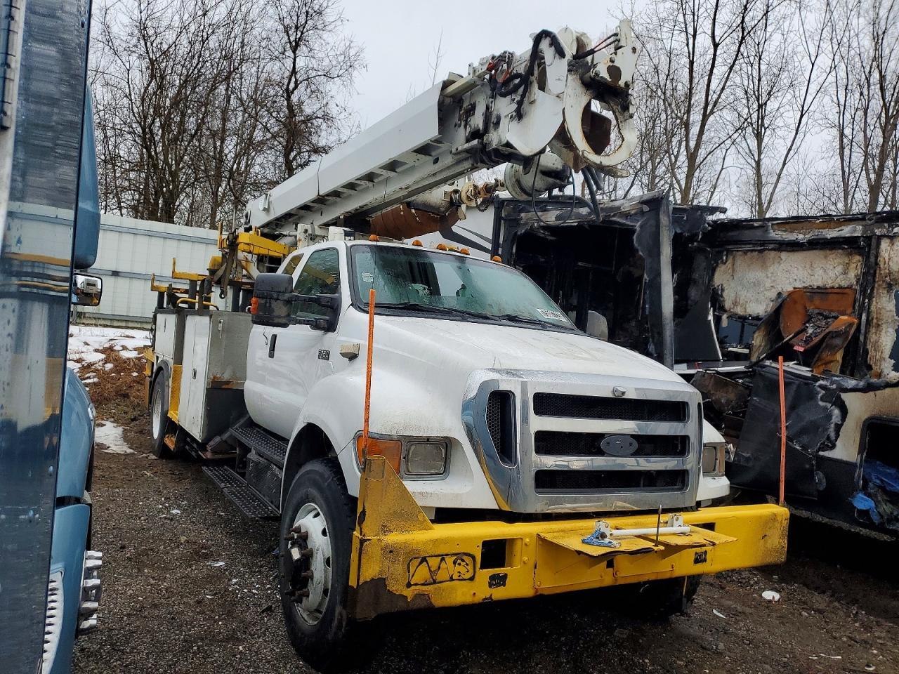 2012 Ford F750 Super Duty Digger Derrick Truck