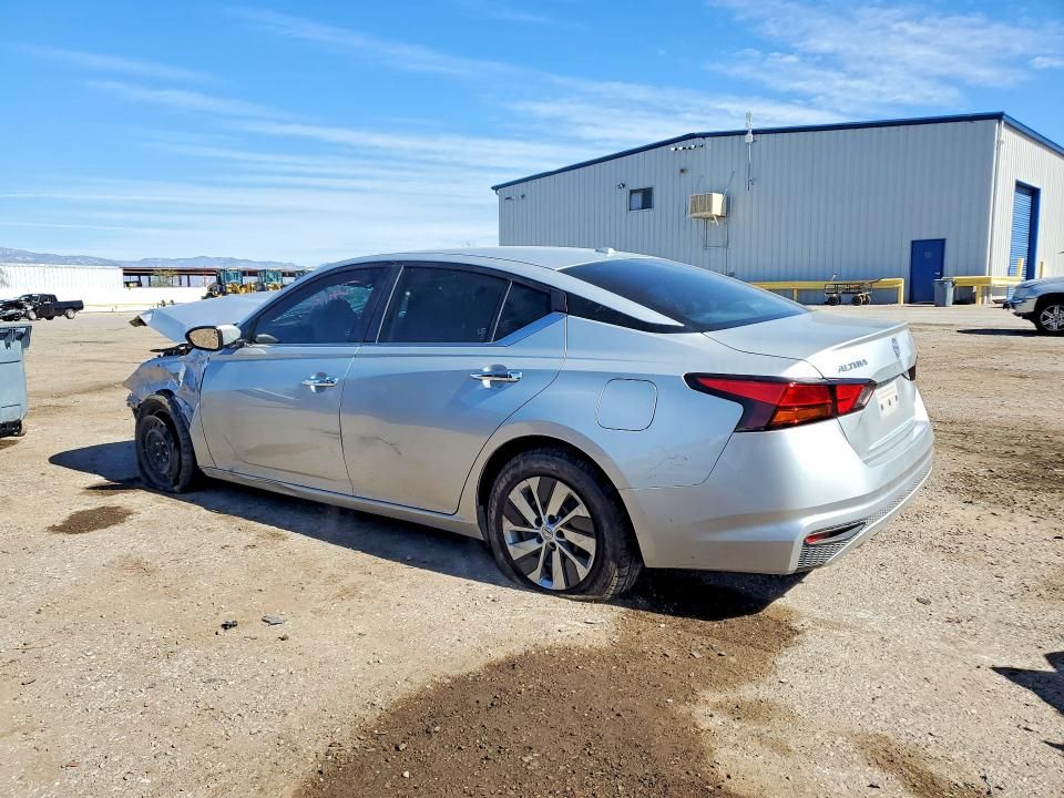 2020 Nissan Altima s
