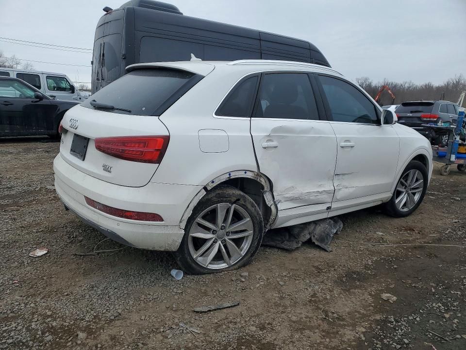 2016 Audi Q3 Premium Plus