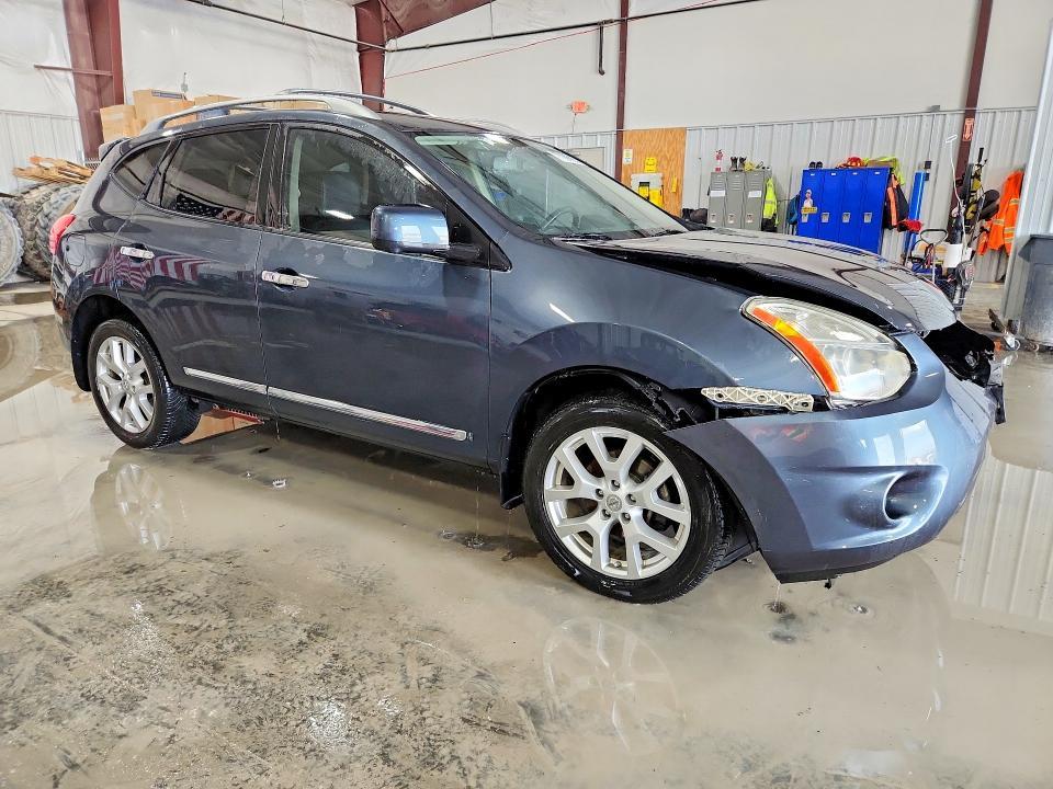 2012 Nissan Rogue s