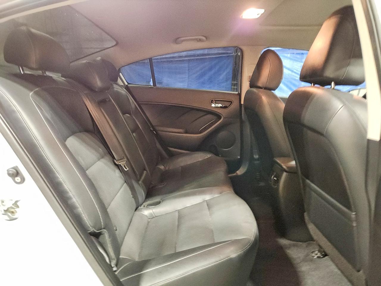 2017 KIA Forte ex