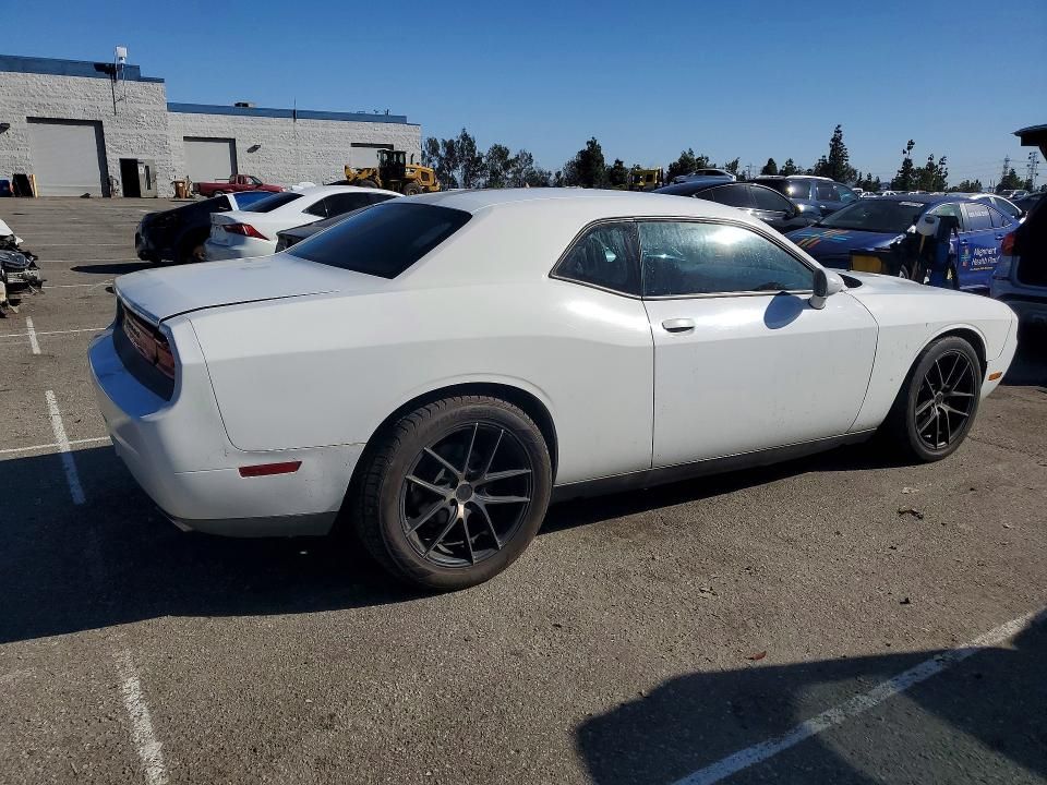 2013 Dodge Challenger sxt
