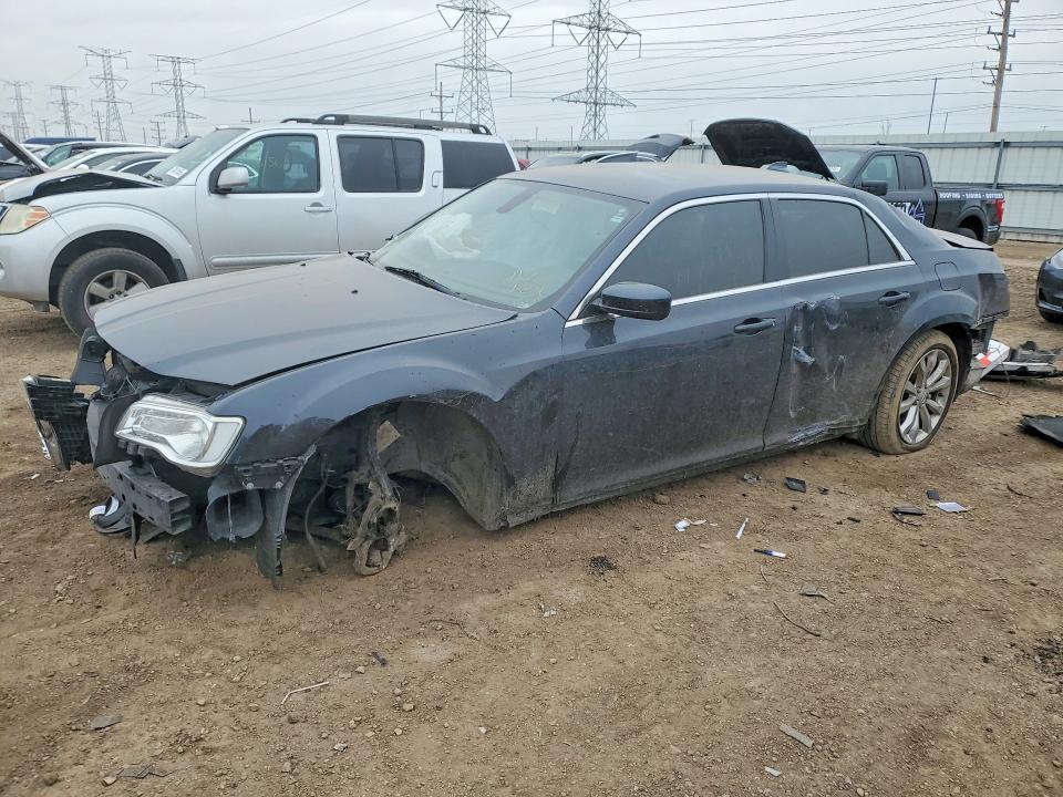 2018 Chrysler 300 Touring