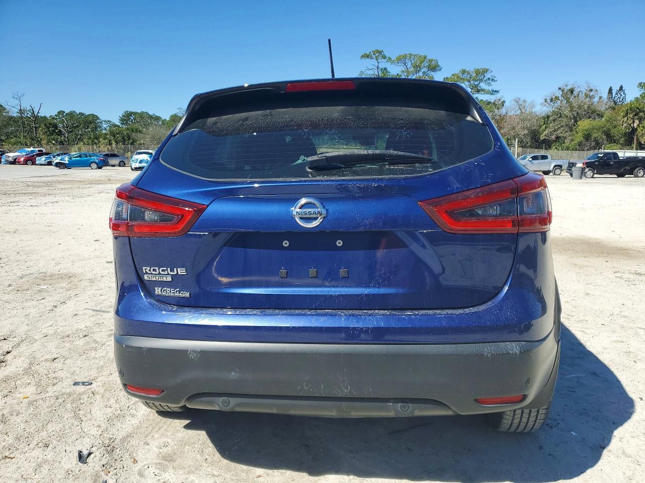2020 Nissan Rogue Sport s