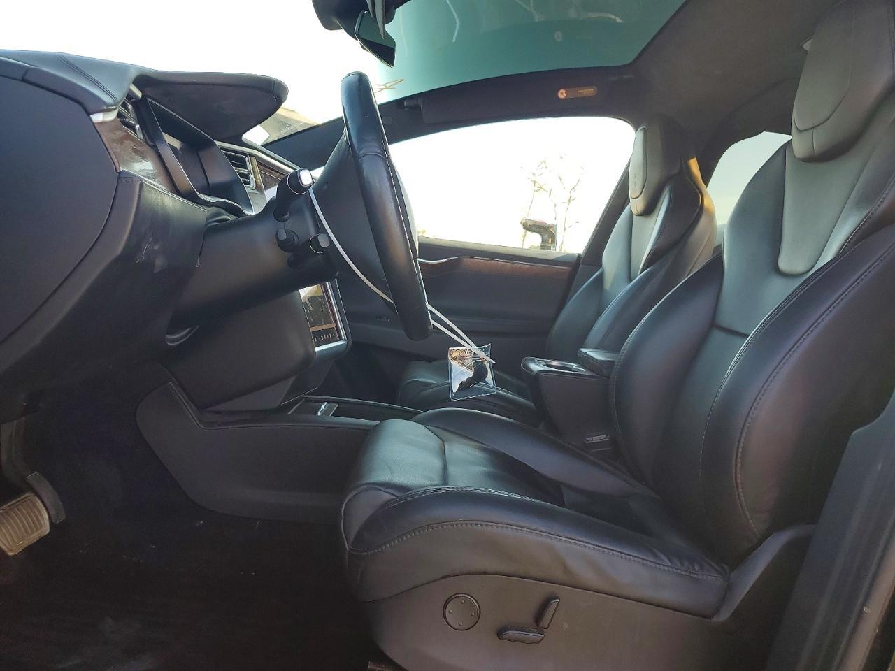 2017 Tesla Model x