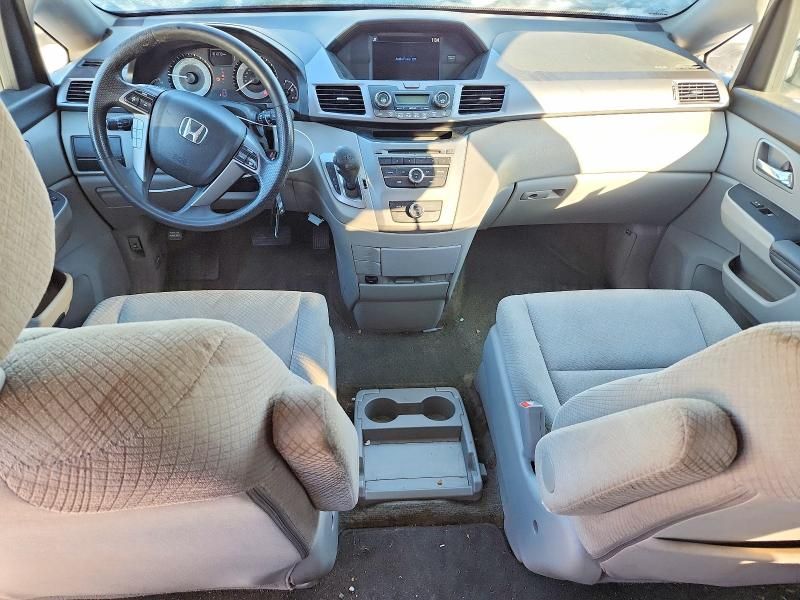 2014 Honda Odyssey lx