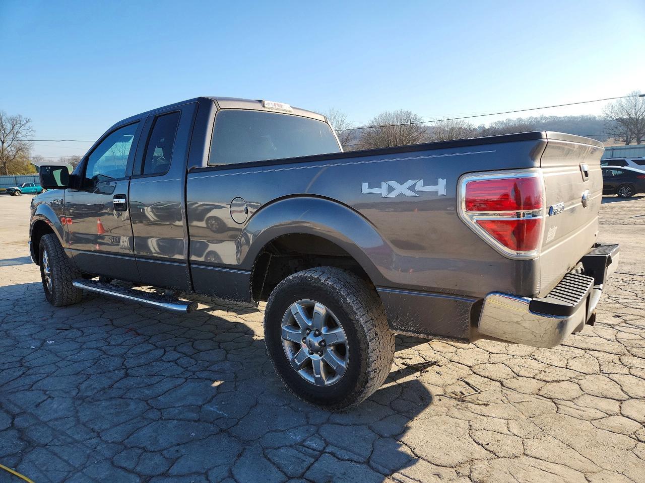 2014 Ford F150 Super cab