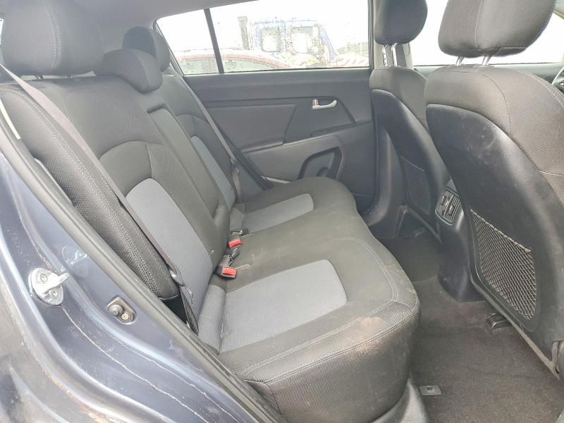 2016 KIA Sportage lx