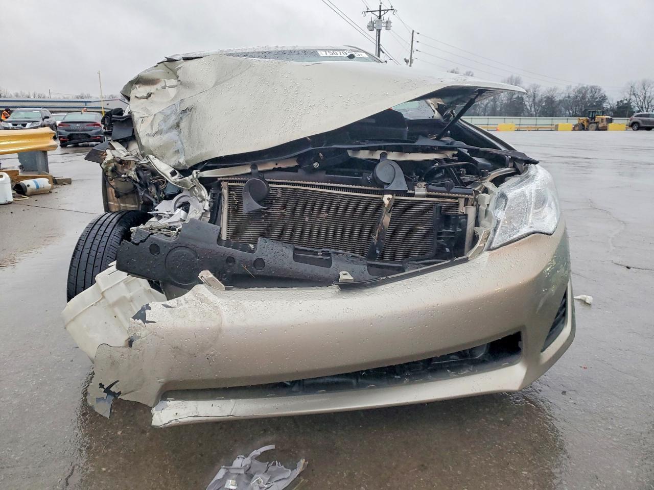2013 Toyota Camry l