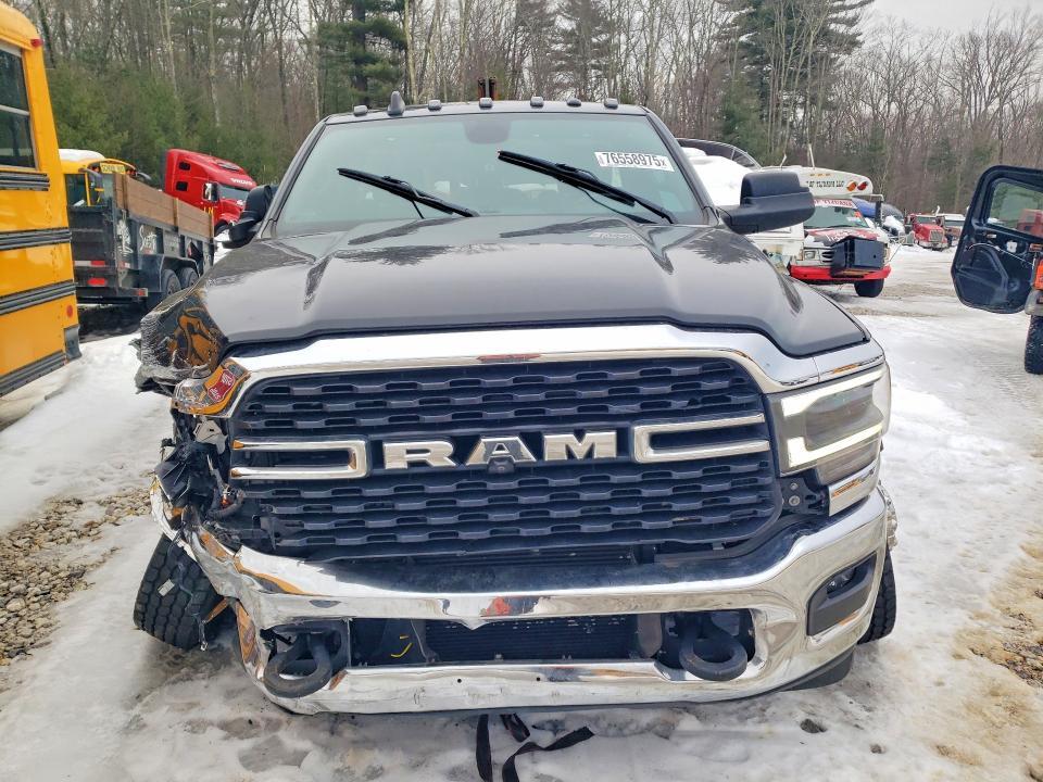 2022 Dodge Ram 5500 tow Truck
