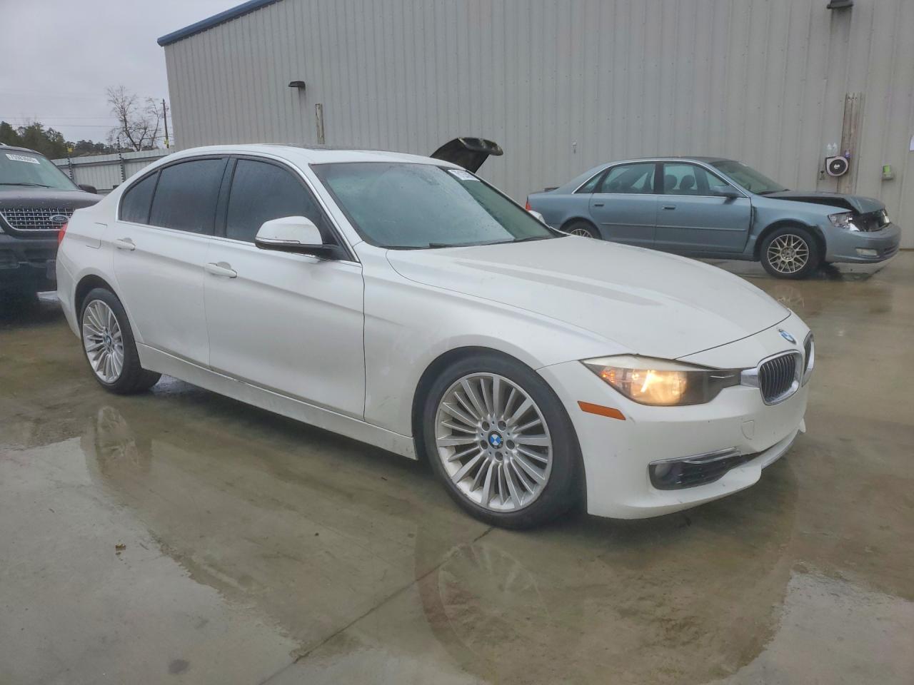 2014 BMW 328 i