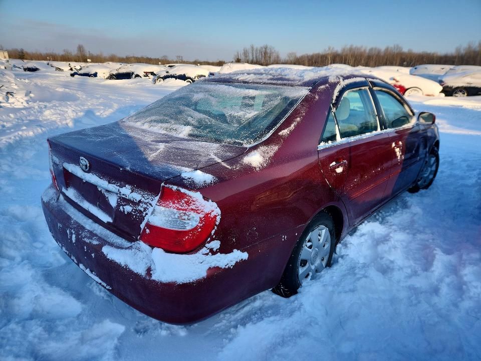 2003 Toyota Camry le