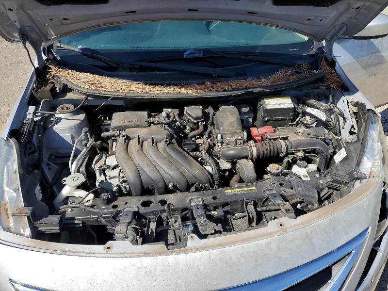 2016 Nissan Versa 1.6 s