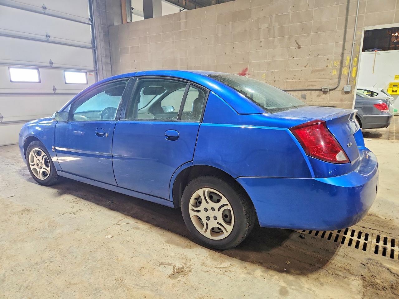 2004 Saturn Ion Level 2
