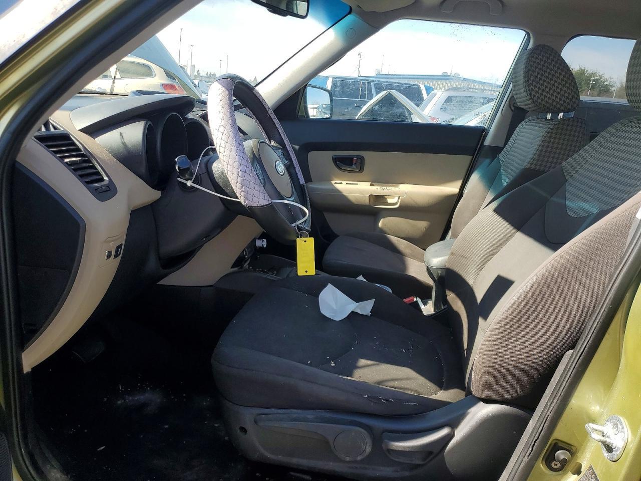 2010 KIA Soul +
