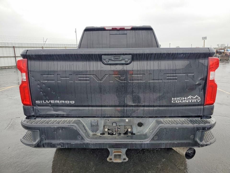 2022 Chevrolet Silverado K2500 High Country