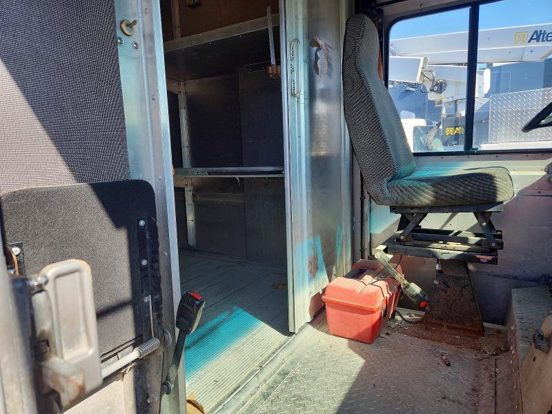 2020 Freightliner Chassis M Line WALK-IN Van