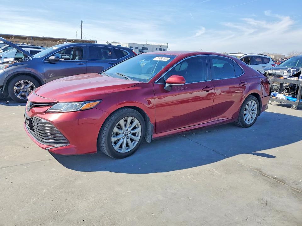 2020 Toyota Camry le