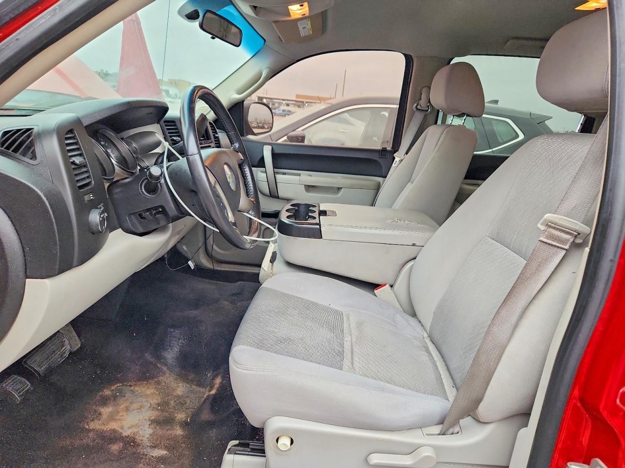 2011 Chevrolet Silverado C1500 LT