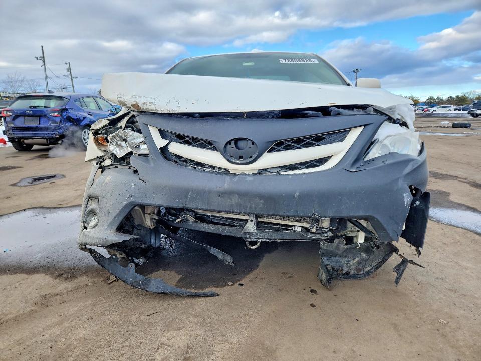 2011 Toyota Corolla le