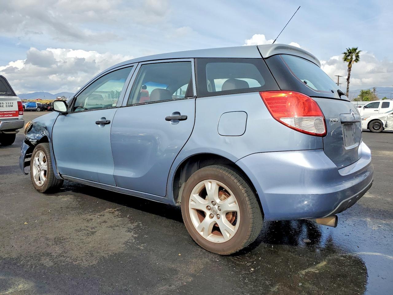 2004 Toyota Matrix Base