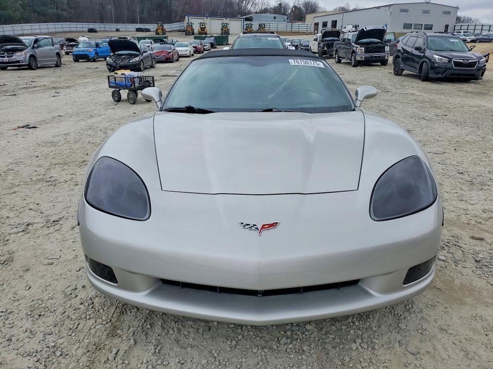 2005 Chevrolet Corvette
