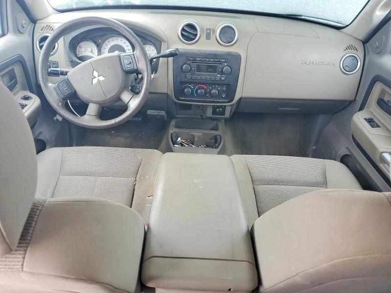 2006 Mitsubishi Raider Durocross