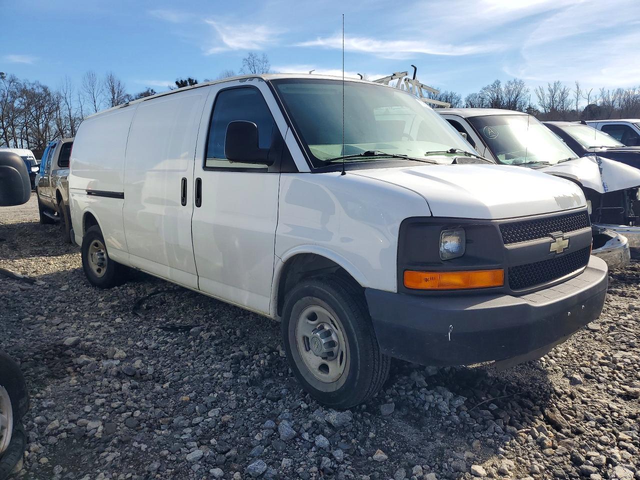 2013 Chevrolet Express G3500 Delivery Van