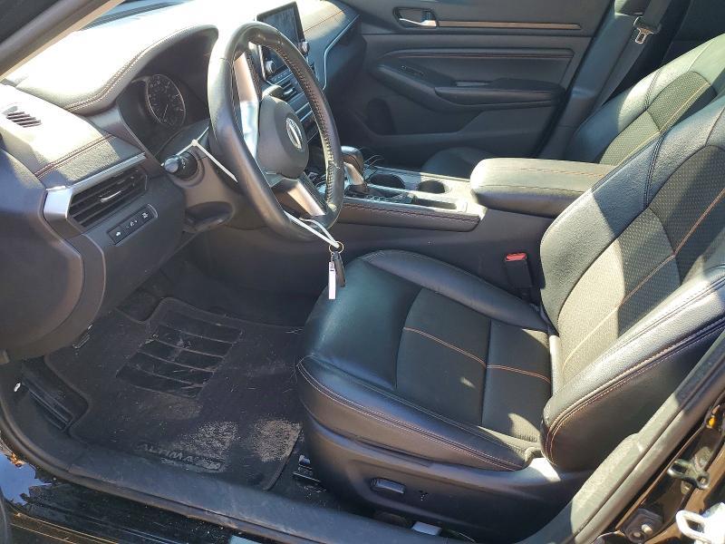 2022 Nissan Altima sr