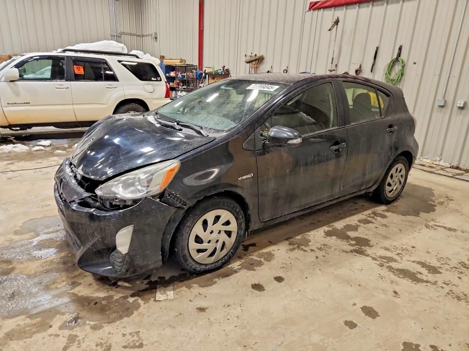 2016 Toyota Prius c