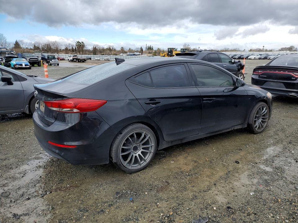 2017 Hyundai Elantra se