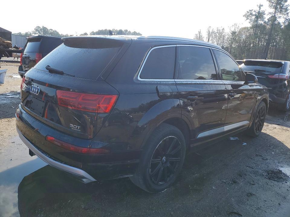 2018 Audi Q7 Prestige