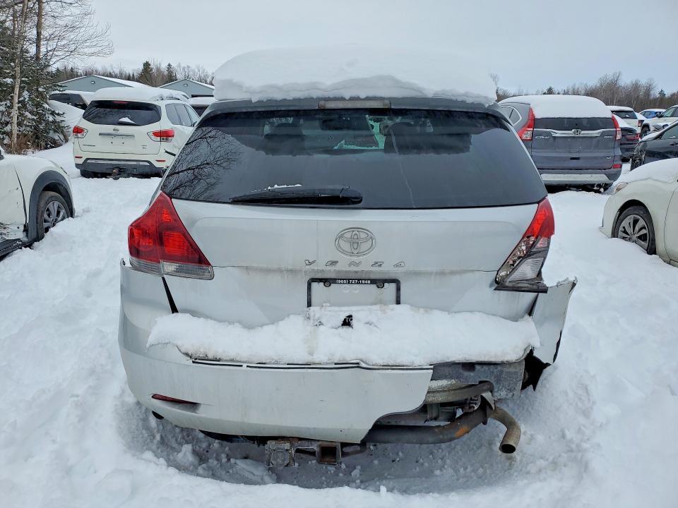 2013 Toyota Venza le