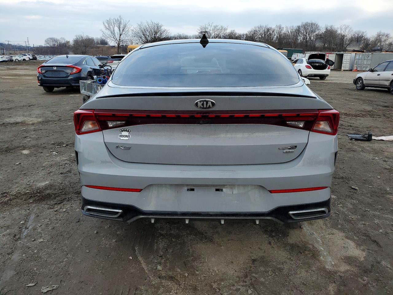 2021 KIA K5 gt Line