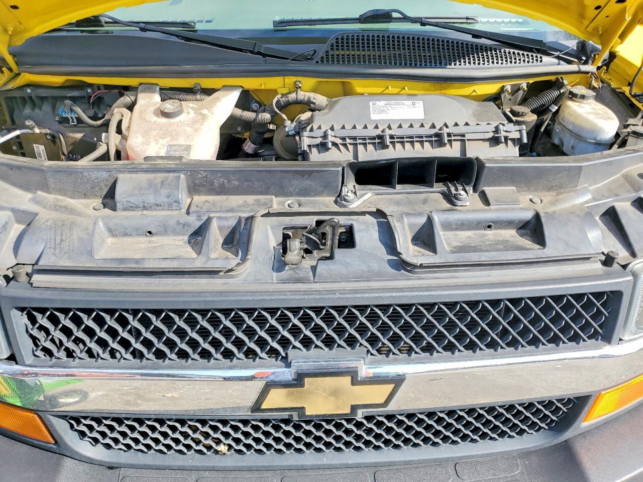 2021 Chevrolet Express G2500