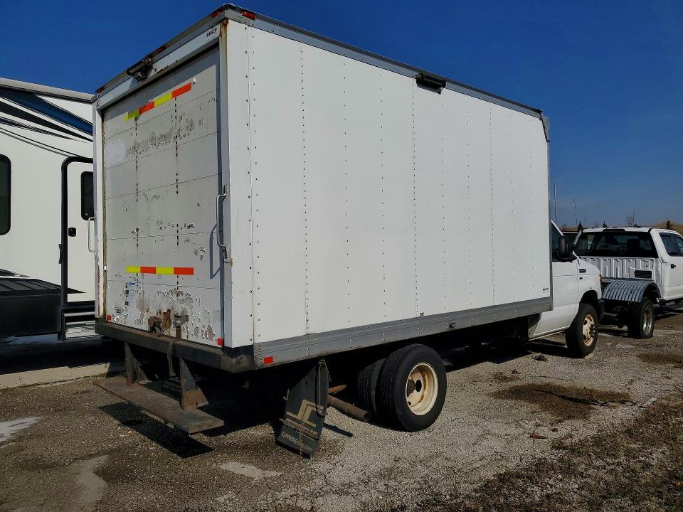2013 Ford E350 BOX Truck