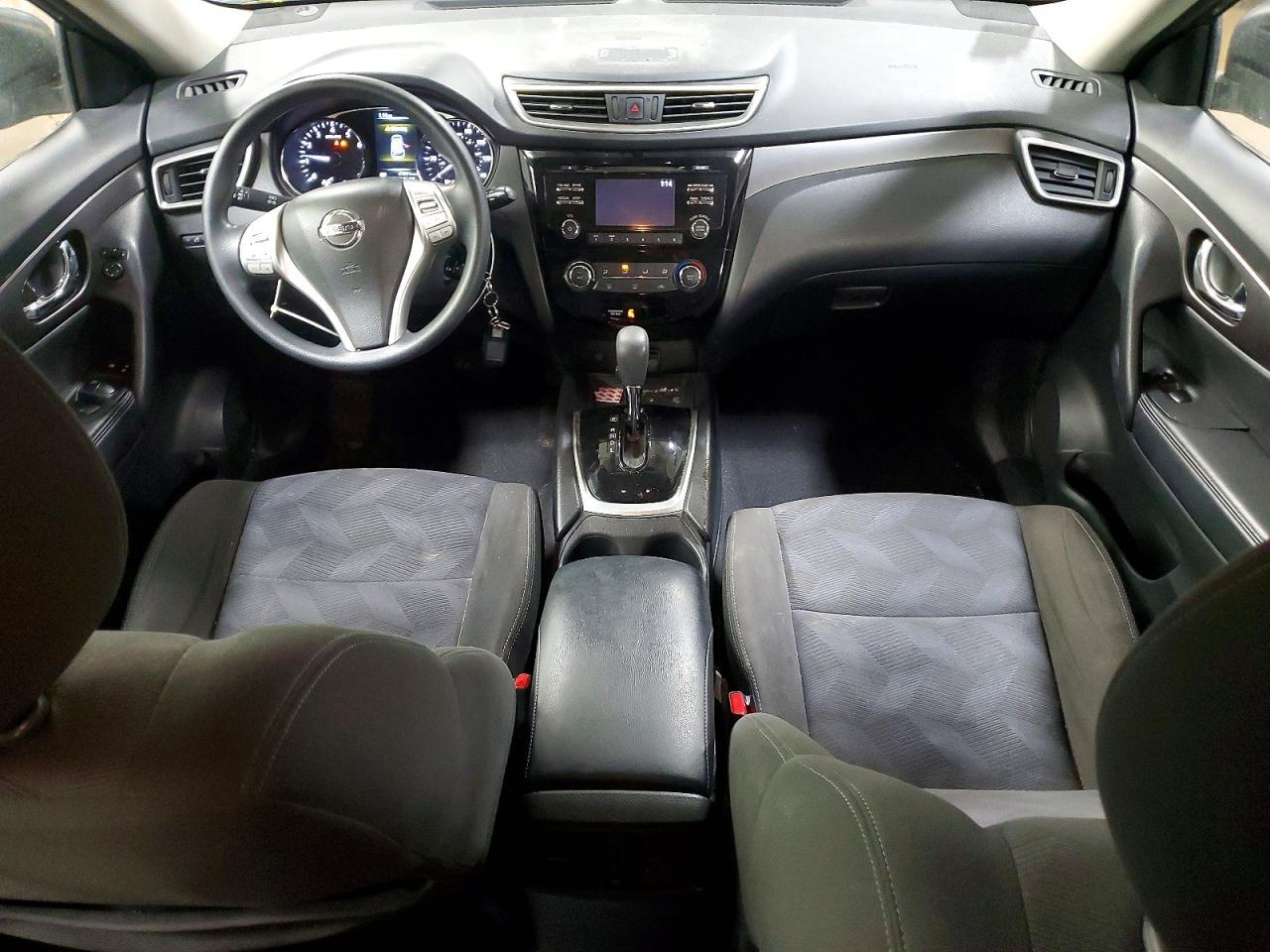 2015 Nissan Rogue s